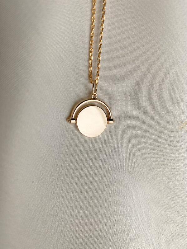 médaillon femme qualité julide bijoux plaqué or idée cadeau